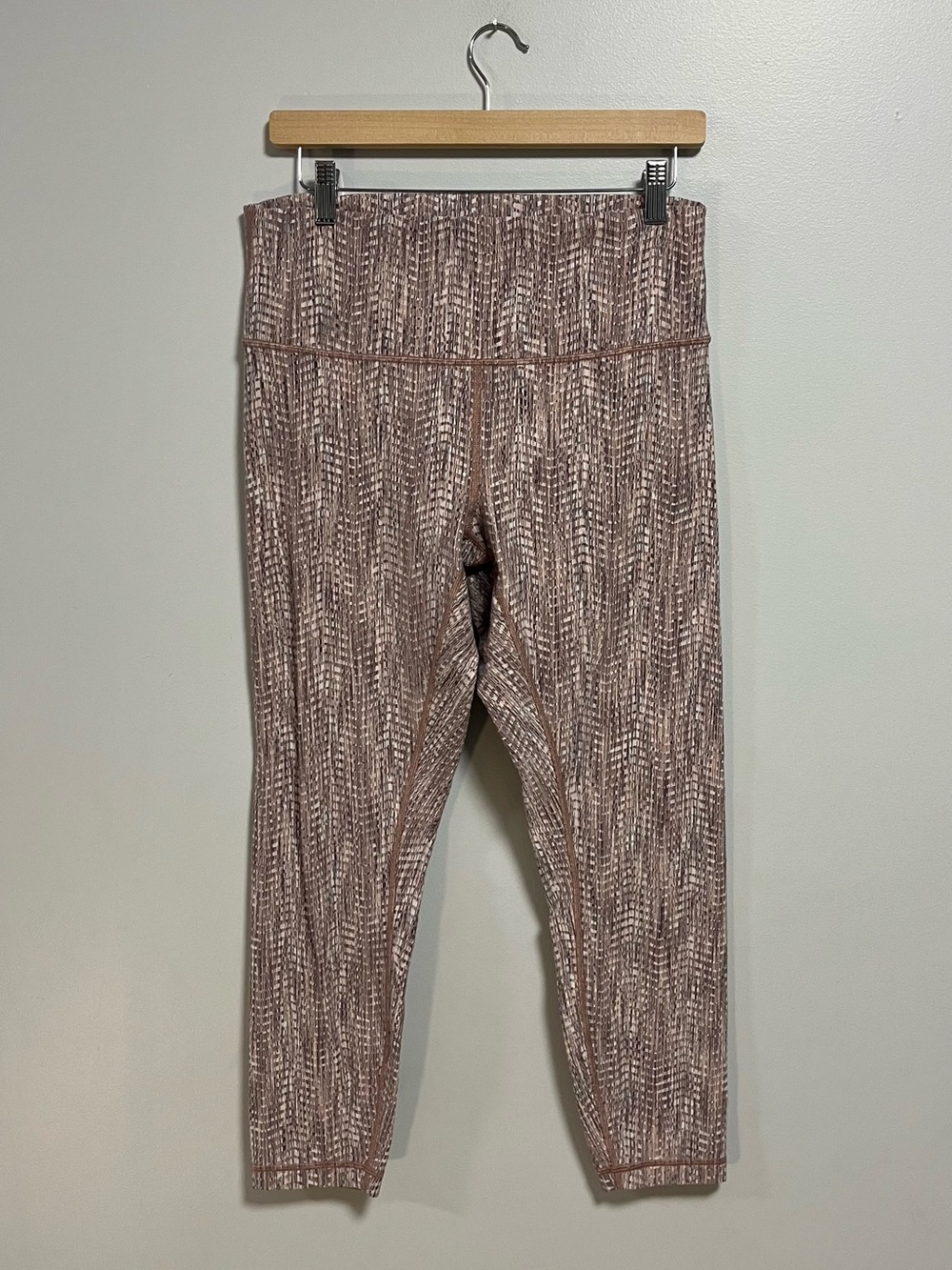 Lululemon Wunder Under High-Rise 7/8 Tight *Full-On Luon 25" size 12